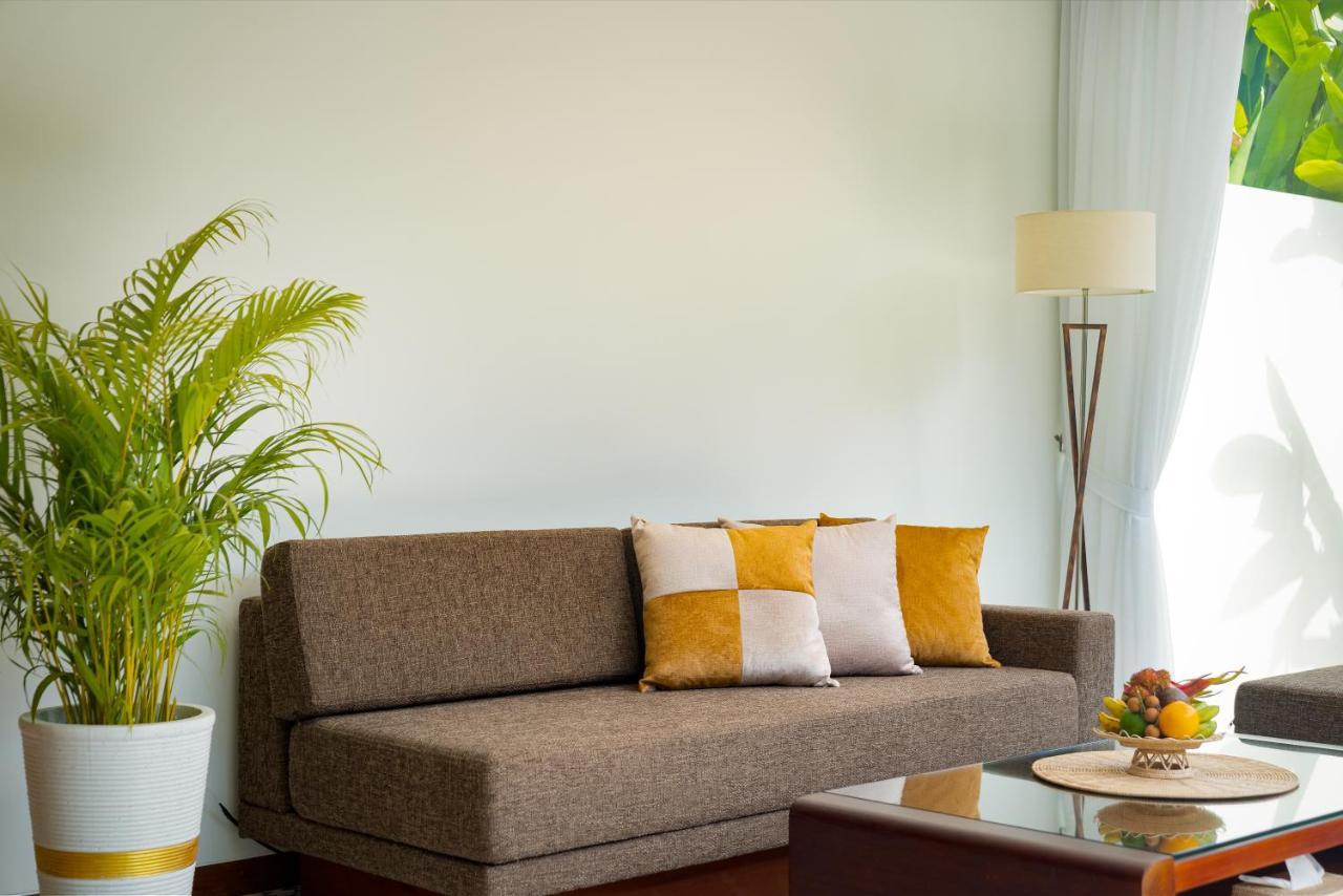 Waka Villa Private Pool Resort & Spa - Adults Only シェムリアップ エクステリア 写真
