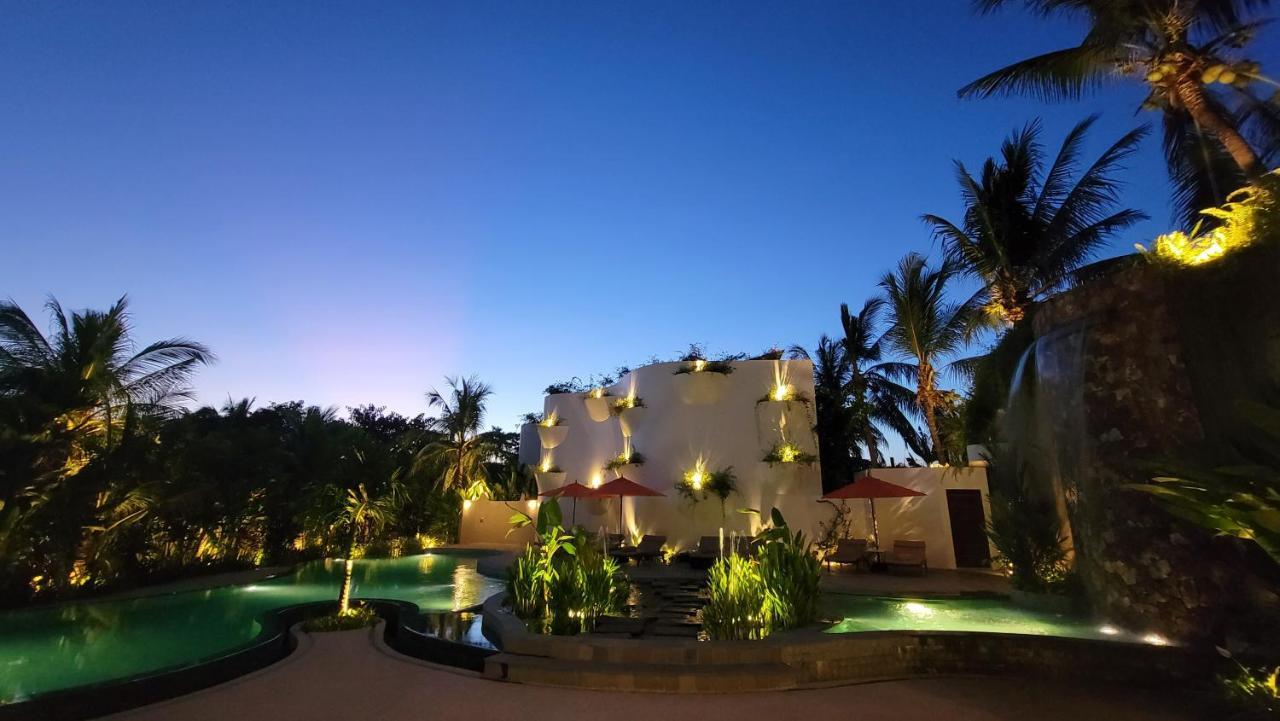 Waka Villa Private Pool Resort & Spa - Adults Only シェムリアップ エクステリア 写真