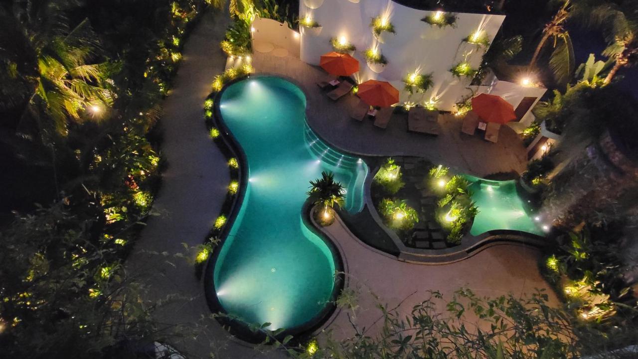 Waka Villa Private Pool Resort & Spa - Adults Only シェムリアップ エクステリア 写真