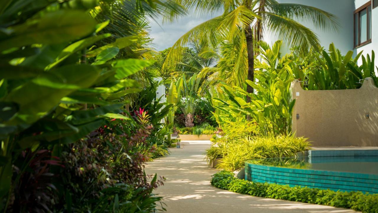 Waka Villa Private Pool Resort & Spa - Adults Only シェムリアップ エクステリア 写真