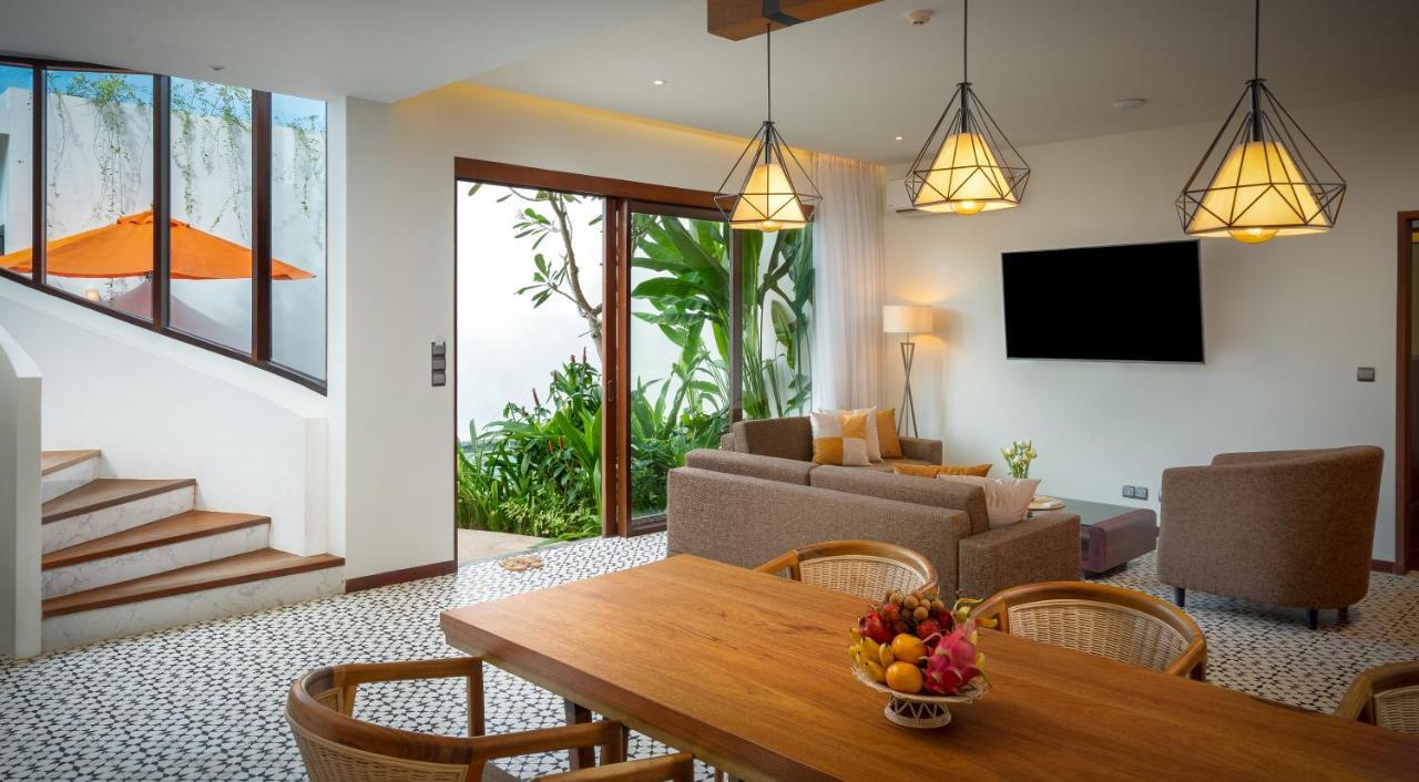 Waka Villa Private Pool Resort & Spa - Adults Only シェムリアップ エクステリア 写真